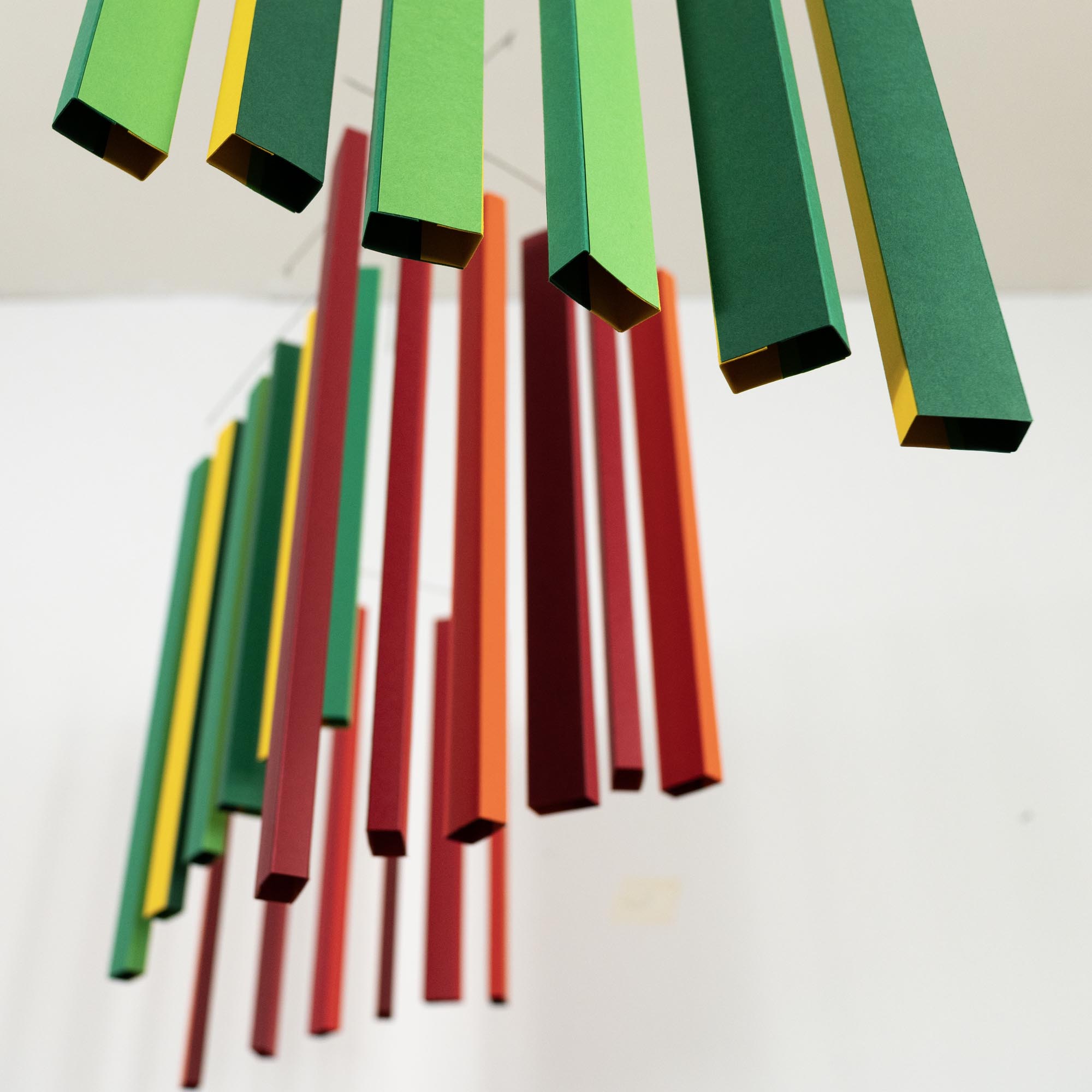 Moving stripes mobile 2