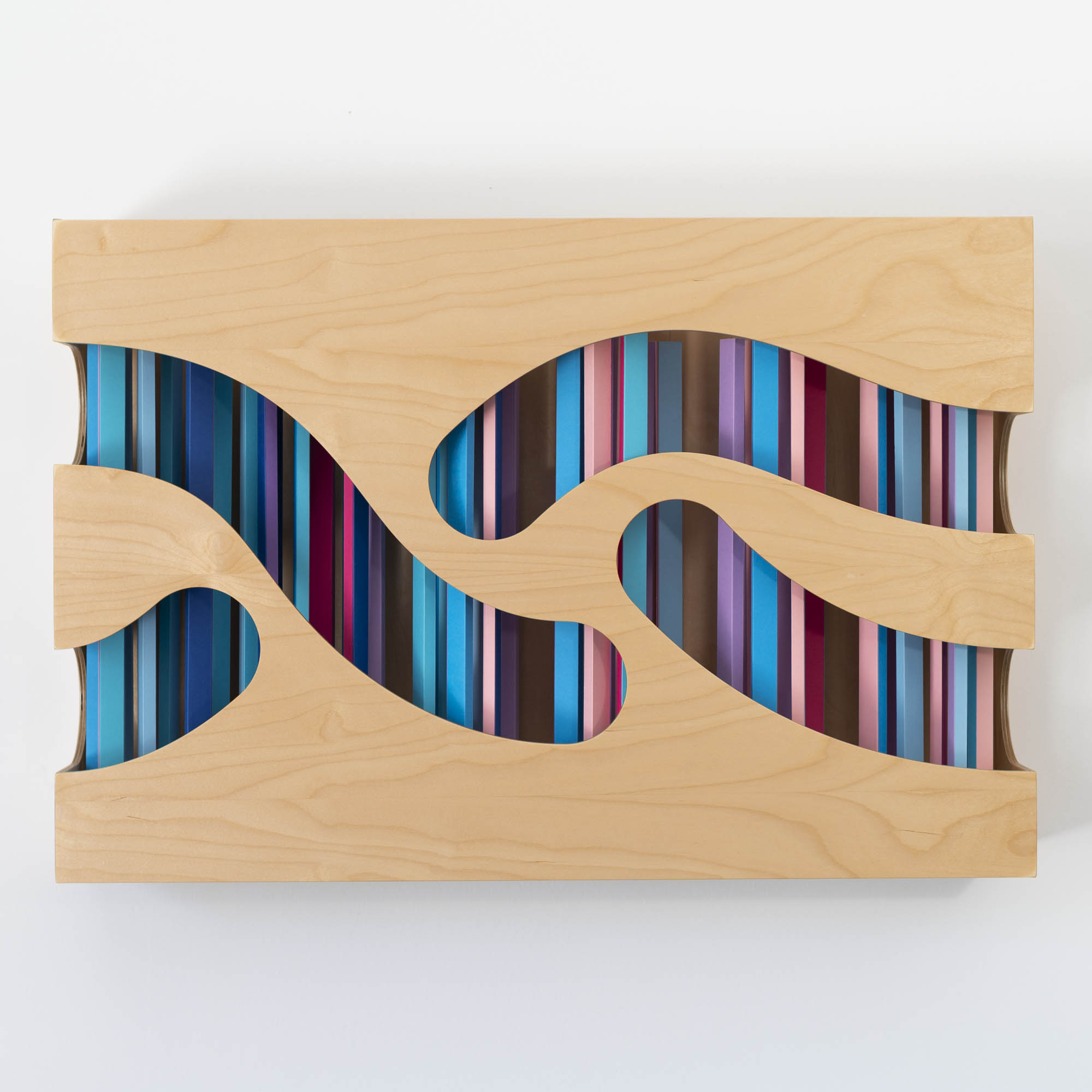 Chromatic interweaving