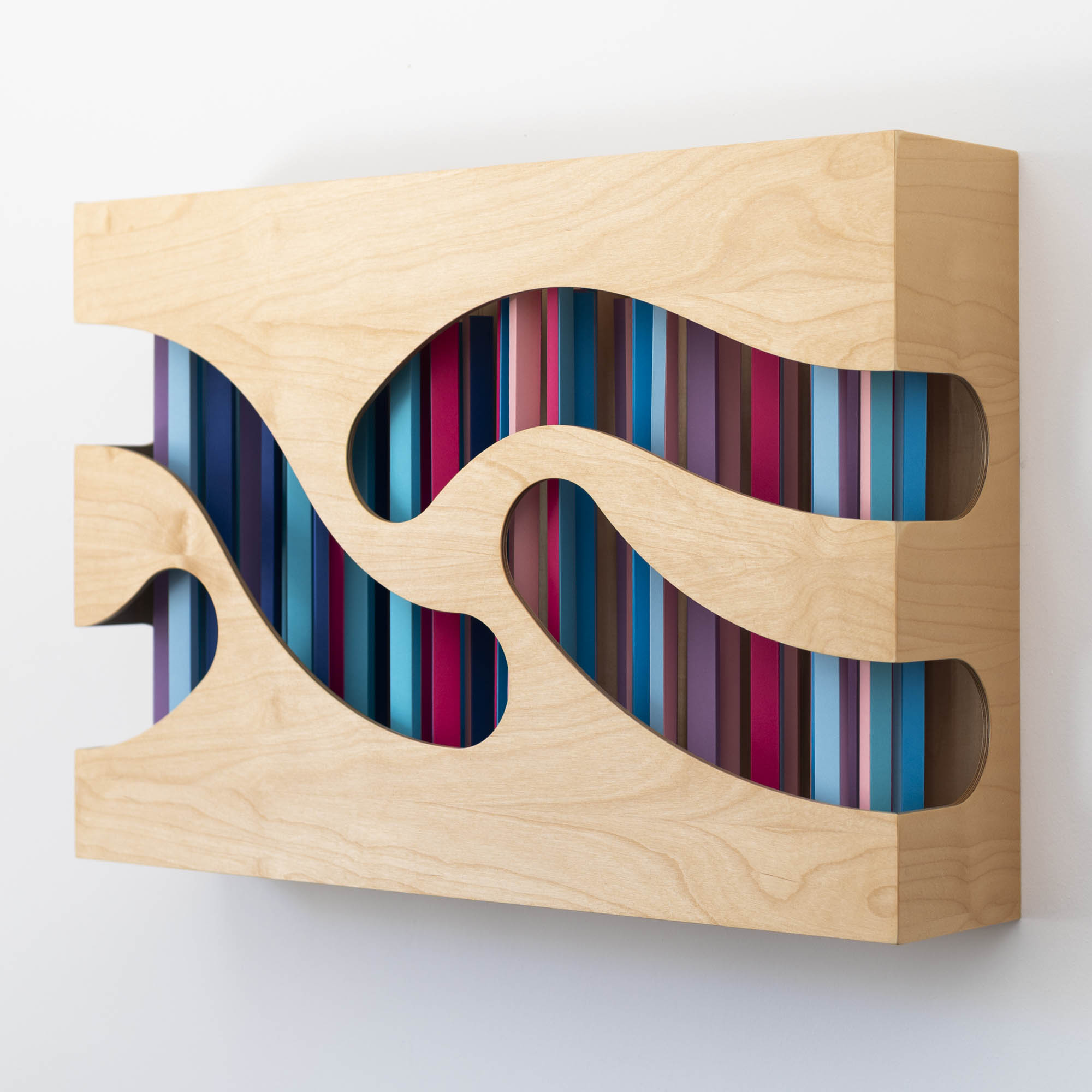 Chromatic interweaving