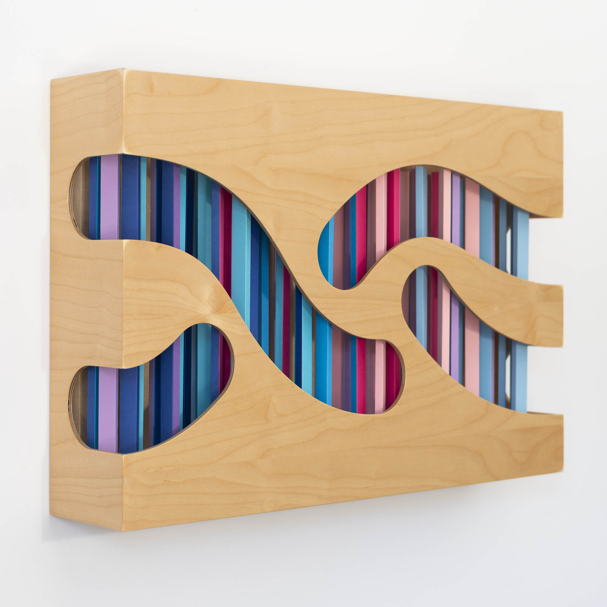 Chromatic interweaving